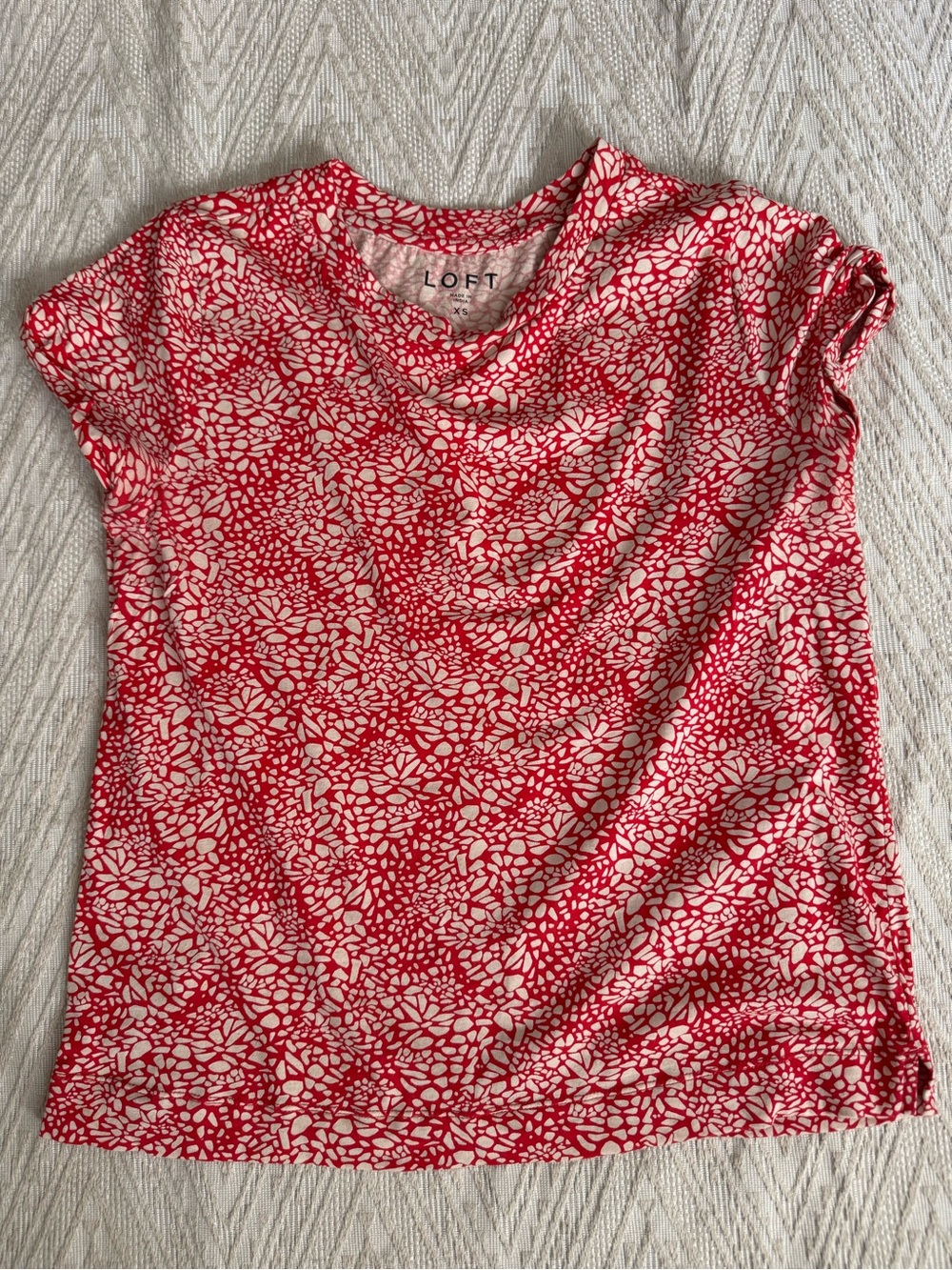 LOFT orange and Cream Floral Short-Sleeve Tee fitted